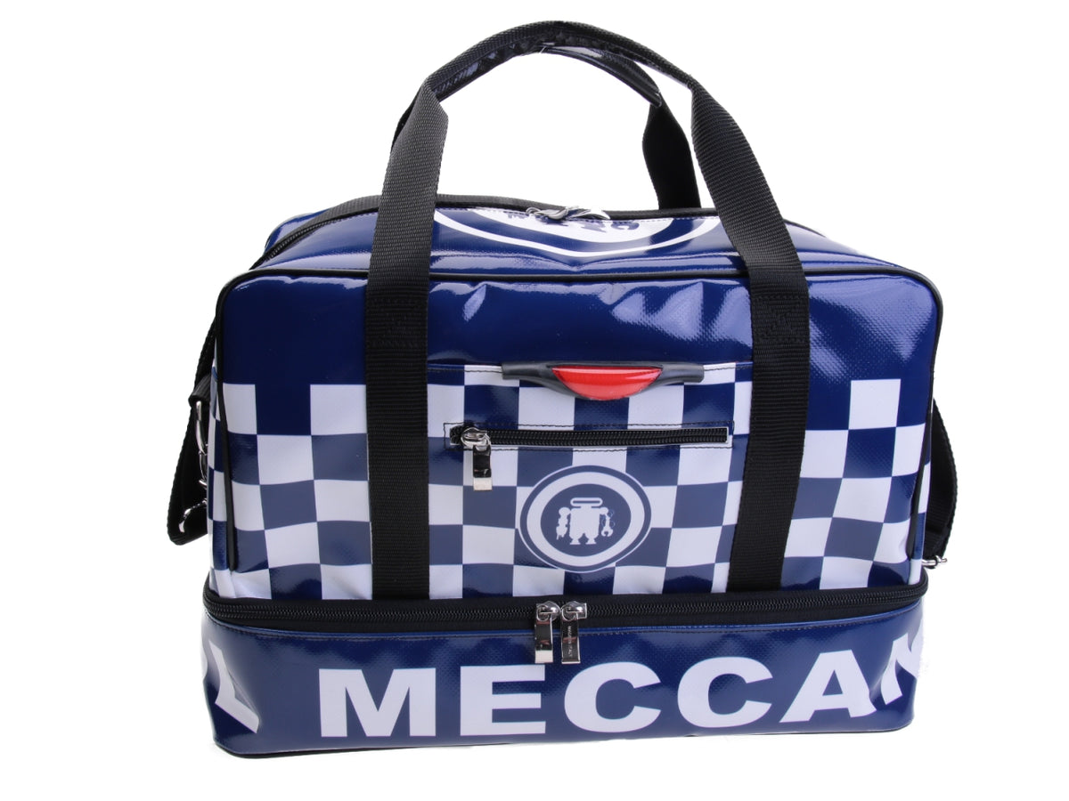 BLUE AND WHITE HAND LUGGAGE BAG 40 X 20 X 25 CM WITH CHESS FANTASY. MODEL FLYME MADE OF LORRY TARPAULIN. - Paul Meccanico