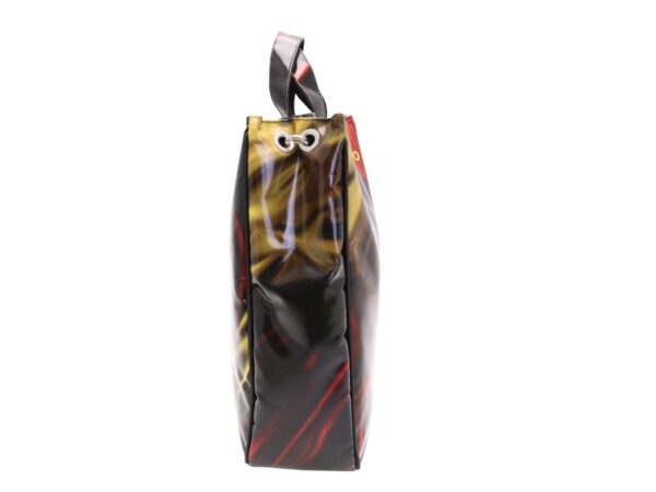 MAXI TOTE BAG CON FANTASIA TIE DYE. MODELLO AIRSTONE IN TELONE CAMION - immagine 4