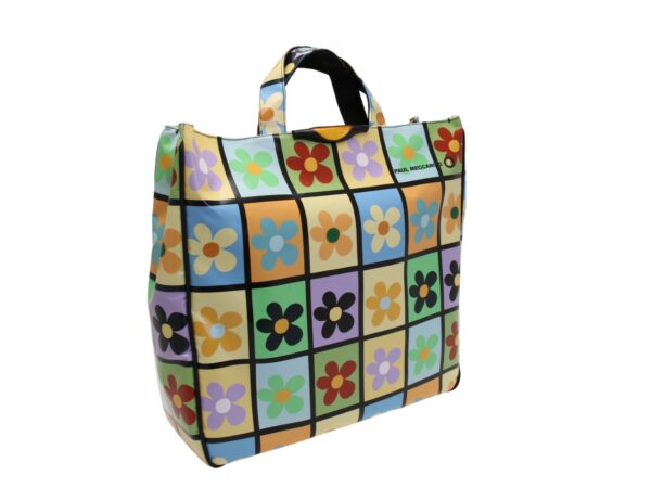MAXI TOTE BAG MULTICOLORE CON FANTASIA FLOREALE. MODELLO AIRSTONE IN TELONE CAMION