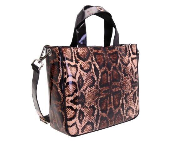 BORSA DONNA CON FANTASIA ANIMALIER. MODELLO GLAM REALIZZATO IN TELONE CAMION - immagine 3