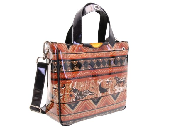 BORSA DONNA FANTASIA ETNICA. MODELLO GLAM REALIZZATO IN TELONE CAMION. - immagine 2