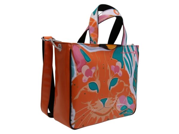TOTE BAG CAPSULE "POP TROPICAL". MODELLO GLAM REALIZZATO IN TELONE CAMION. - immagine 2