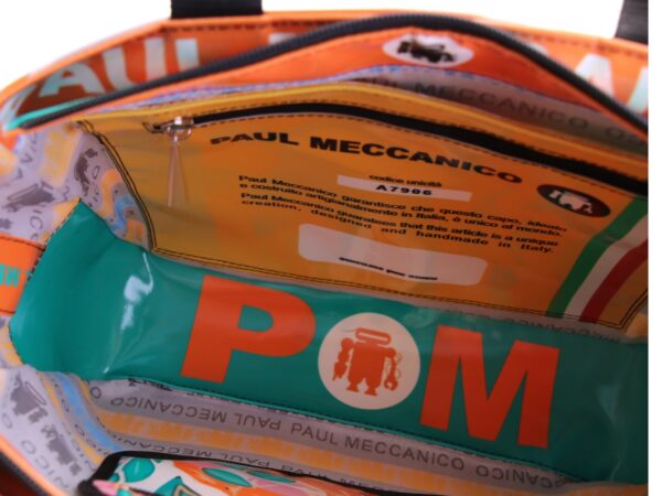 TOTE BAG CAPSULE "POP TROPICAL". MODELLO GLAM REALIZZATO IN TELONE CAMION. - immagine 6