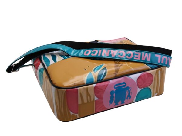 TOTE BAG CAPSULE "POP TROPICAL". MODELLO GLAM REALIZZATO IN TELONE CAMION. - immagine 3