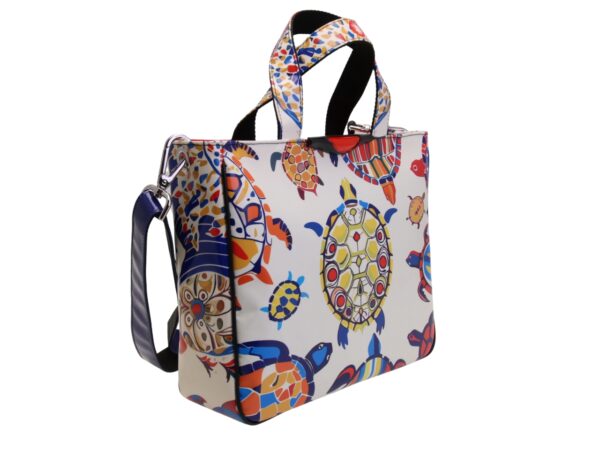 TOTE BAG CAPSULE "POP TROPICAL". MODELLO GLAM REALIZZATO IN TELONE CAMION. - immagine 2