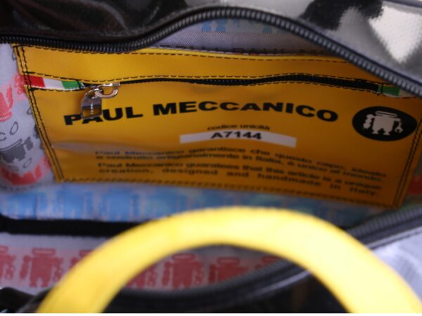 BORSA DA DONNA RETTANGOLARE CON FANTASIA FLOREALE. MODELLO PINCA IN TELONE CAMION. - immagine 4