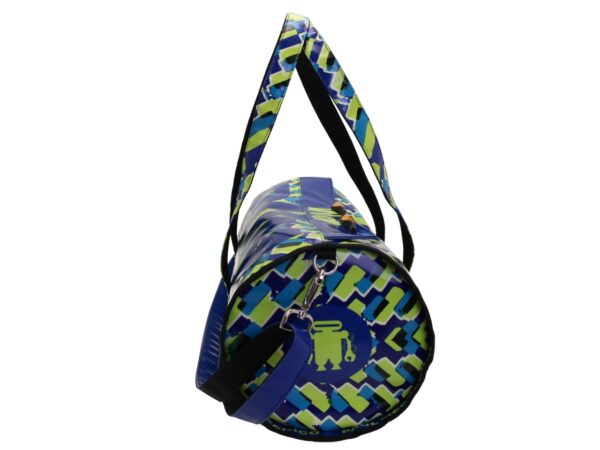BORSONE SPORTIVO BLU E LIME. MODELLO ROLLING REALIZZATO IN TELONE CAMION. - immagine 3