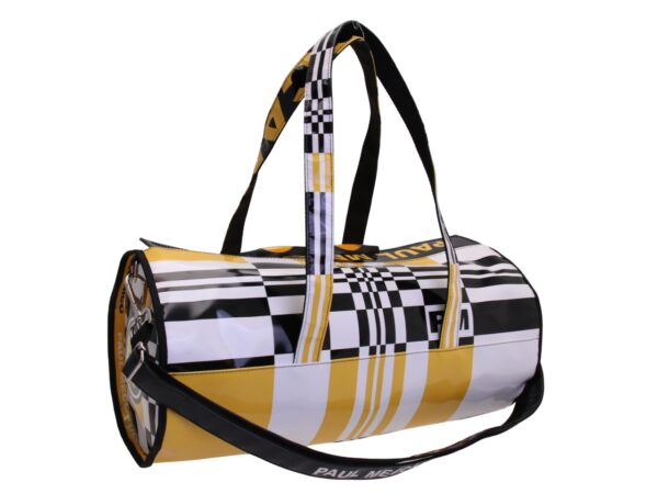 BORSONE SPORTIVO BIANCO, NERO E GIALLO. MODELLO ROLLING REALIZZATO IN TELONE CAMION. - immagine 4