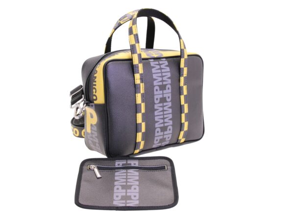 BORSA DA DONNA RETTANGOLARE NERA E GIALLA. MODELLO PINCA IN PELLE SINTETICA MARTELLATA. - immagine 4