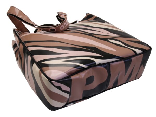 MAXI TOTE BAG CON FANTASIA ANIMALIER. MODELLO AIRSTONE REALIZZATO IN TELONE CAMION - immagine 6