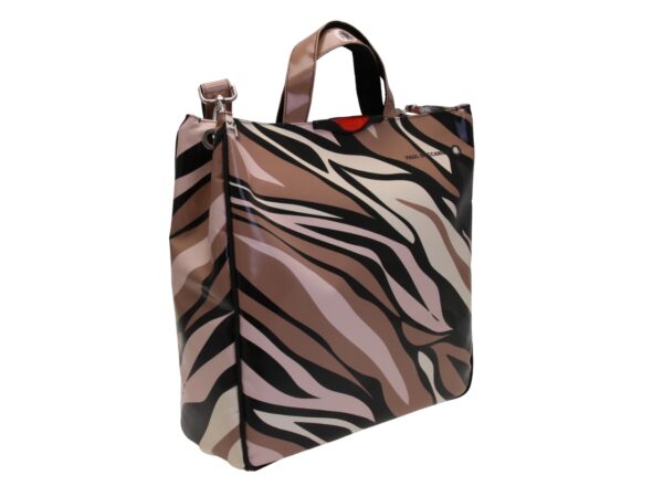 MAXI TOTE BAG CON FANTASIA ANIMALIER. MODELLO AIRSTONE REALIZZATO IN TELONE CAMION - immagine 2
