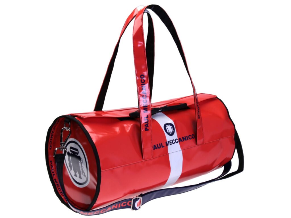 BORSA SPORTIVA ARANCIONE. MODELLO AVVOLGIBILE REALIZZATO CON TELONE DA CAMION.