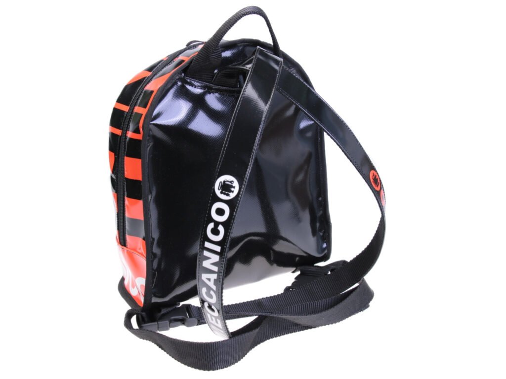 ZAINO ROSSO MODELLO SUPERINO REALIZZATO CON TELONI DI CAMION. - Edizione limitata Paul Meccanico