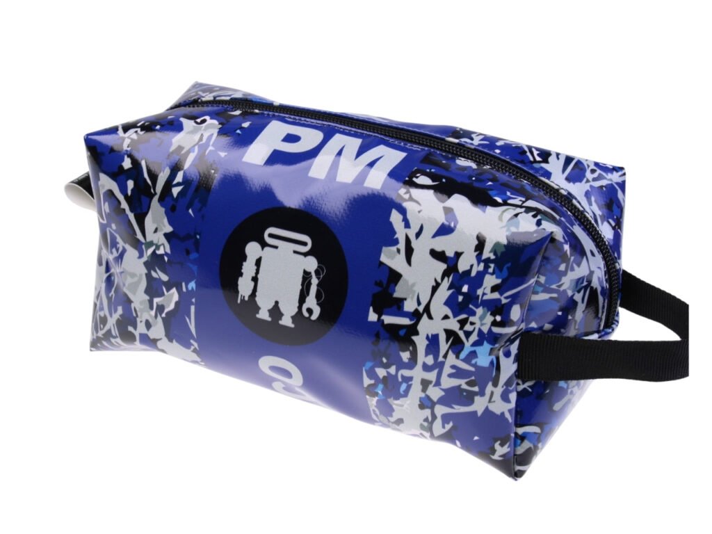 ...BEAUTY CASE BLU CON FANTASIA ASTRATTA.