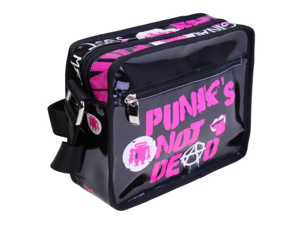 BORSA A TRACOLLA NERA ""NON SONO UNA RAGAZZA PAZZA"". MODELLO FRIK REALIZZATO CON TELONI DI CAMION.