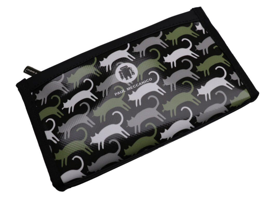 PORTAFOGLIO GRANDE DA DONNA VERDE, GRIGIO E BIANCO "GATTI". FOSSA MODELLO REALIZZATA CON IL TELONE DI UN CAMION. - Edizione limitata Paul Meccanico