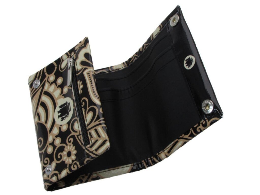 WOMAN WALLET BLACK AND BEIGE COLOURS MAJOLICA FANTASY. MODEL TREK MADE OF LORRY TARPAULIN. - Paul Meccanico