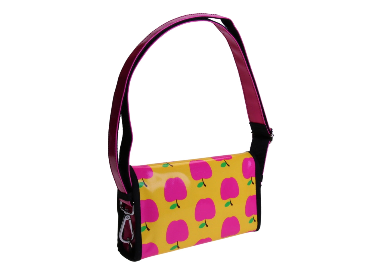 ...POCHETTE "MELE". MODELLO DI CARAMELLA REALIZZATO CON TELONI DI CAMION.