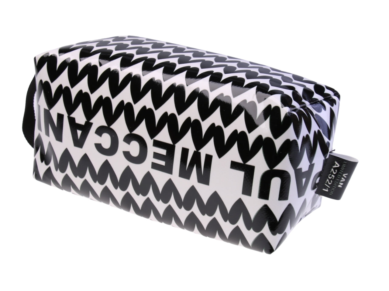 ...BLACK AND WHITE BEAUTY CASE WITH "HEARTS".