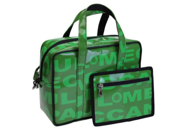 GREEN RECTANGULAR WOMEN'S BAG. MODEL PINCA MADE OF LORRY TARPAULIN.