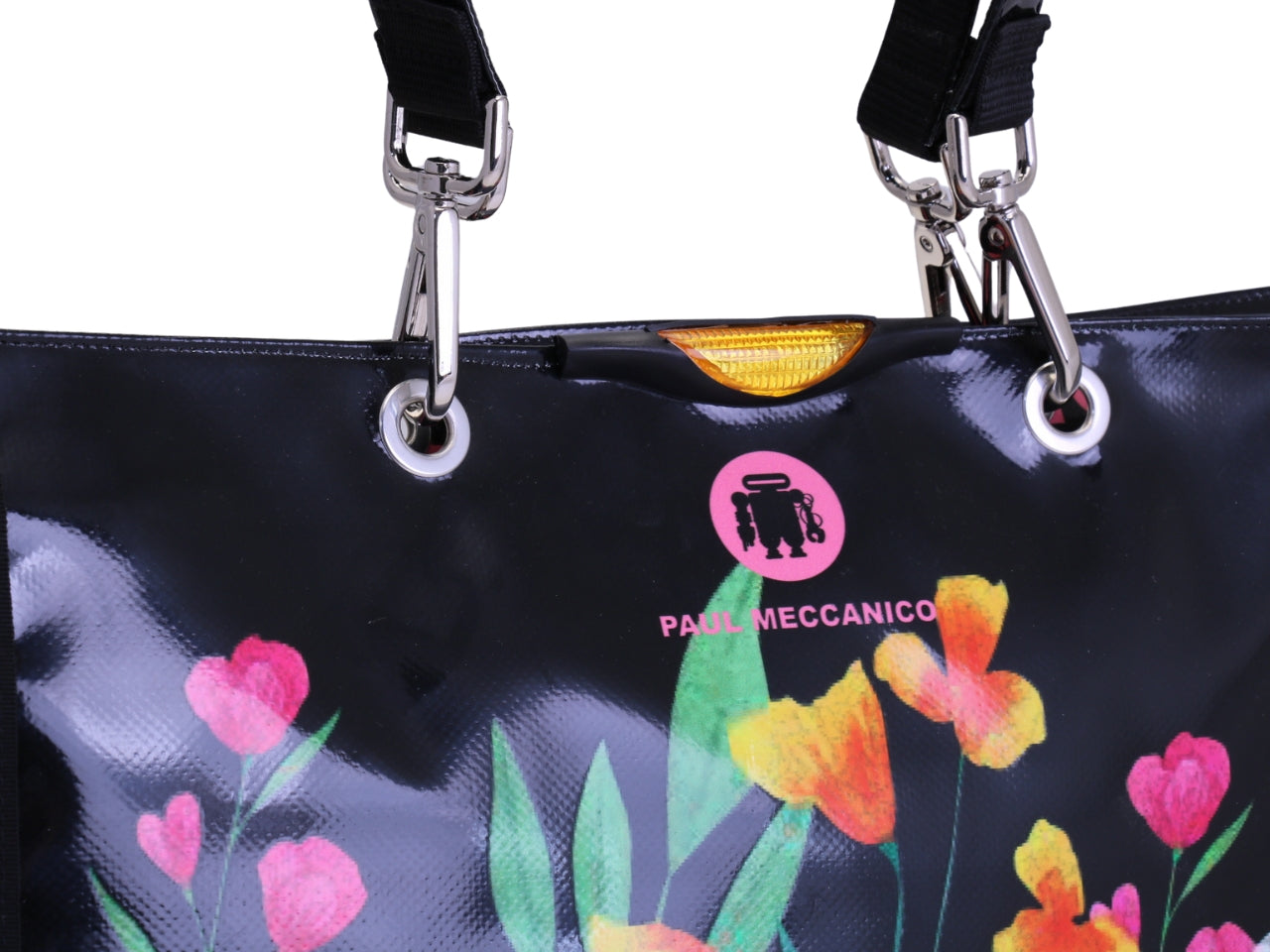 BORSA SHOPPER NERA CON FANTASIA FLOREALE. MODELLO PEPE REALIZZATO CON TELONI DI CAMION.