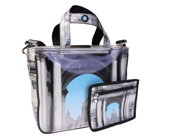 ....TOTE BAG "ROMA". MODEL GLAM MADE OF LORRY TARPAULIN.