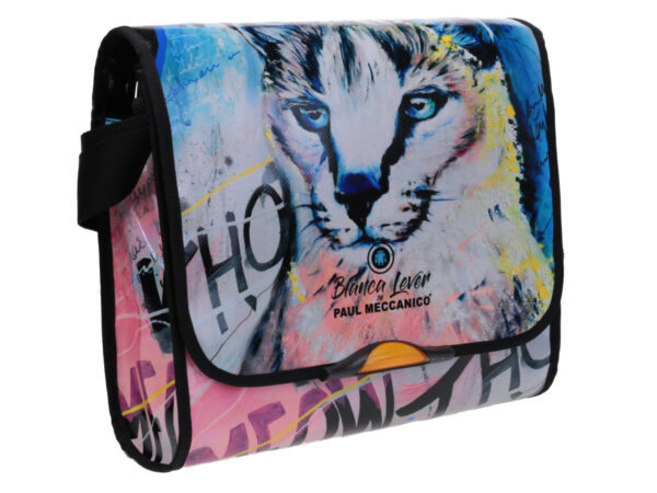 CROSSBODY BAG "COOL CAT" DESIGNED BY BIANCA LEVER. MODEL BREAK MADE OF LORRY TARPAULIN.