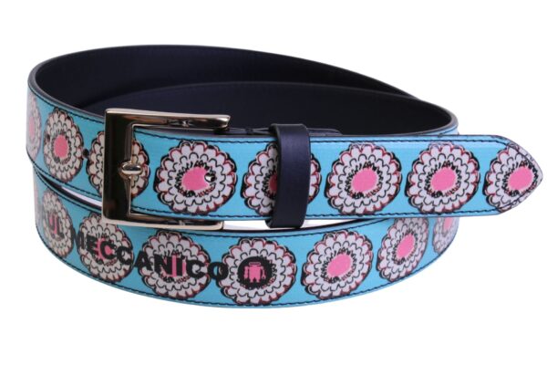 LIGHT BLUE WOMEN'S BELT WITH FLORAL FANTASY MADE OF LORRY TARPAULIN.