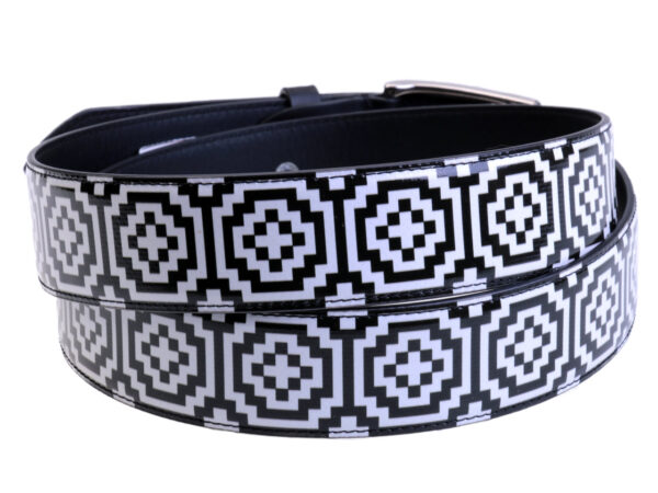BLACK AND WHITE MEN'S BELT OPTICAL FANTASY MADE OF LORRY TARPAULIN.