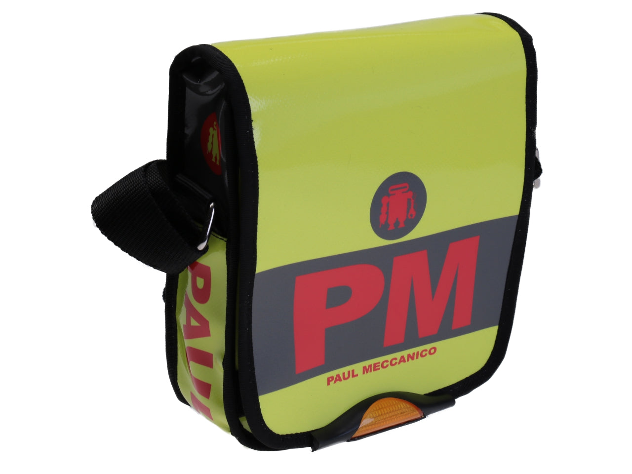 LIME CROSSBODY BAG. MODEL MIPOK MADE OF LORRY TARPAULIN.