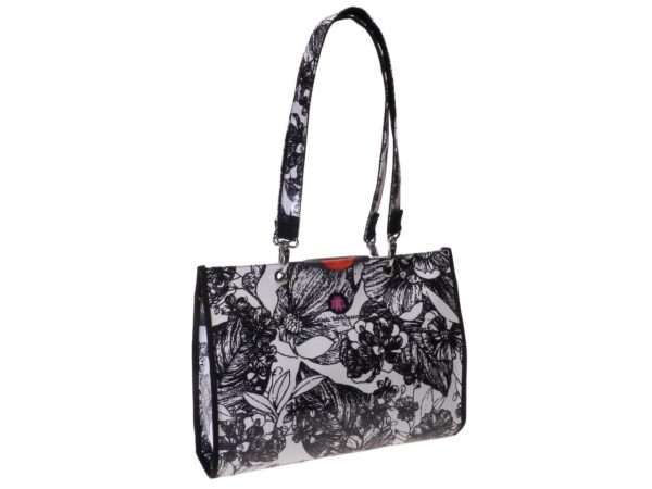 FLORAL SHOPPER BAG BLACK AND WHITE. PEPE MODEL MADE OF LORRY TARPAULIN. - Unique Pieces Paul Meccanico