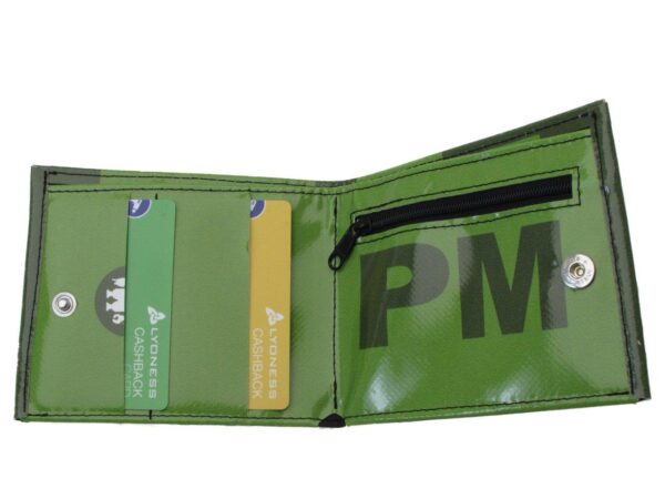 MAN WALLET GREEN COLOUR. CRIK MODEL MADE OF LORRY TARPAULIN. - Limited Edition Paul Meccanico