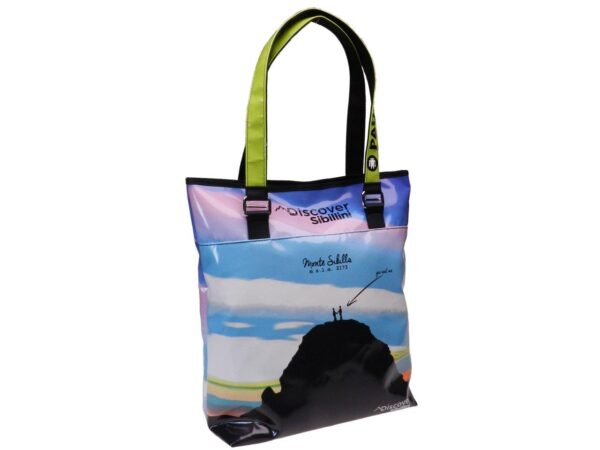 MAXI SHOPPER BAG "DISCOVER SIBILLINI" BLACK COLOUR WITH STYLIZED IMAGE OF MONTE SIBILLA. SELZ MODEL MADE OF LORRY TARPAULIN. - Limited Edition Paul Meccanico