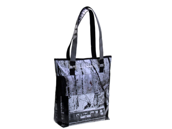 MAXI SHOPPER "DESIGNED BY RICCARDO CECCHETTI". MODEL SELZ MADE OF LORRY TARPAULIN. - Art Collection Paul Meccanico