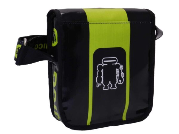 SHOULDER BAG BLACK AND FLUORESCENT GREEN COLOURS. MIPOK MODEL MADE OF LORRY TARPAULIN. - Unique Pieces Paul Meccanico
