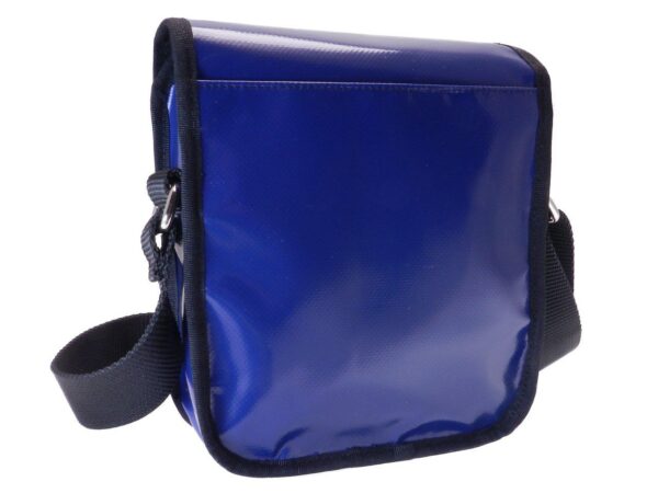 SHOULDER BAG BLUE COLOR WITH METALLIC LOGO PAUL MECCANICO. MIPOK MODEL MADE OF LORRY TARPAULIN. - Unique Pieces Paul Meccanico
